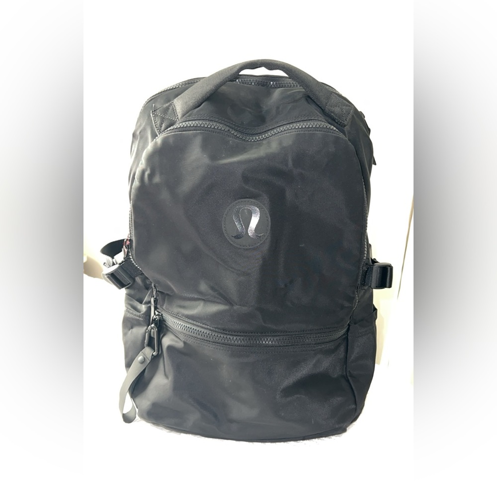 Lululemon 22L backpack